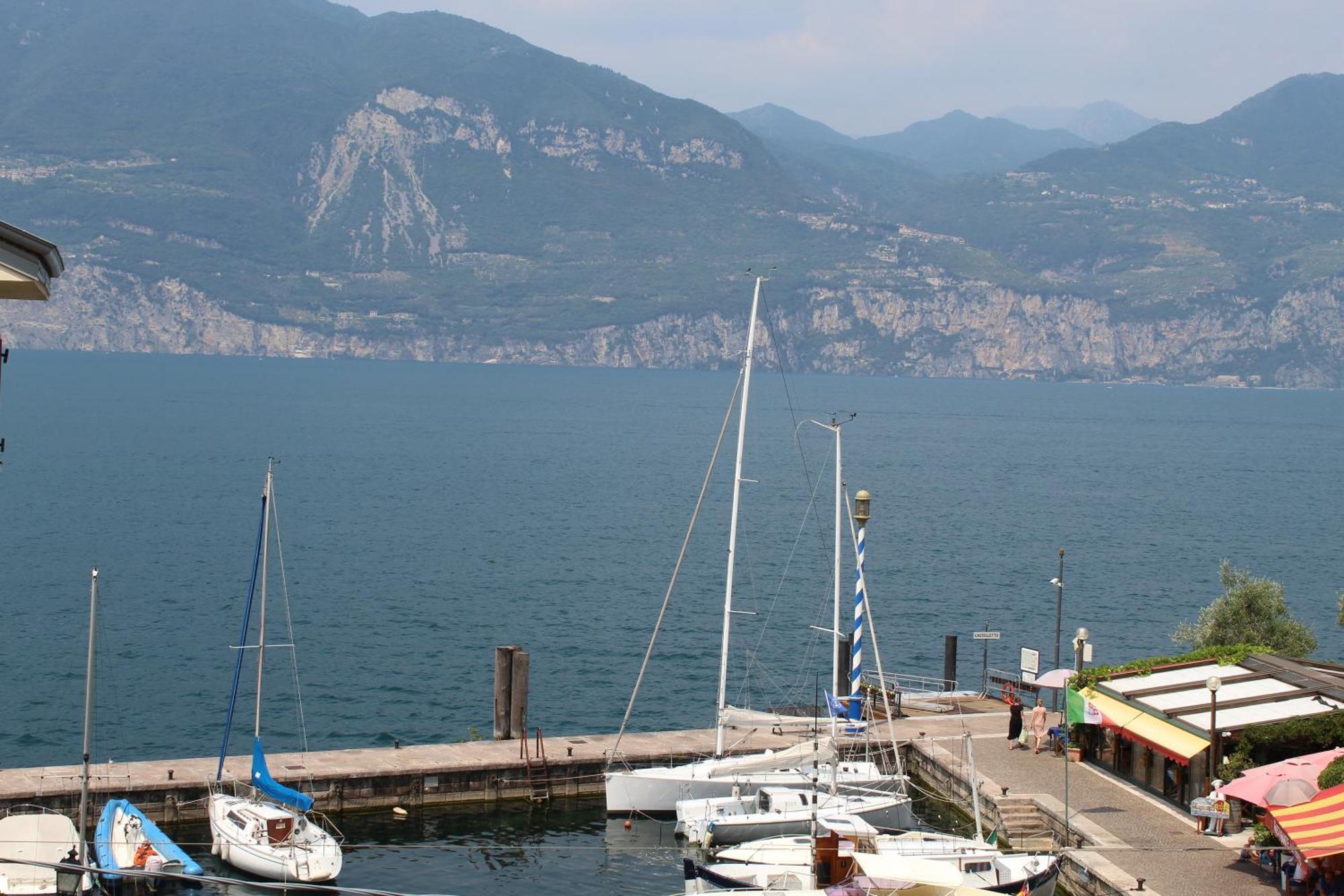 Hotel Danieli La Castellana Lago Di Garda Brenzone sul Garda Exterior foto