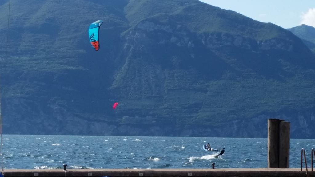 Hotel Danieli La Castellana Lago Di Garda Brenzone sul Garda Exterior foto